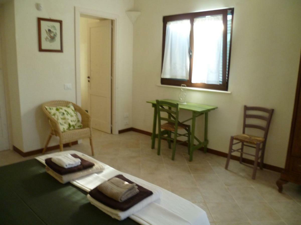 Il Giardino Di Viola Bed & Breakfast Ceglie Messapica Bagian luar foto