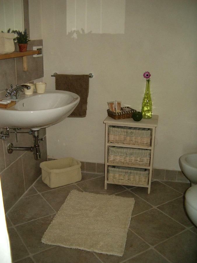 Il Giardino Di Viola Bed & Breakfast Ceglie Messapica Bagian luar foto