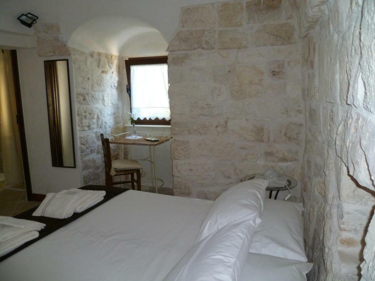 Il Giardino Di Viola Bed & Breakfast Ceglie Messapica Bagian luar foto