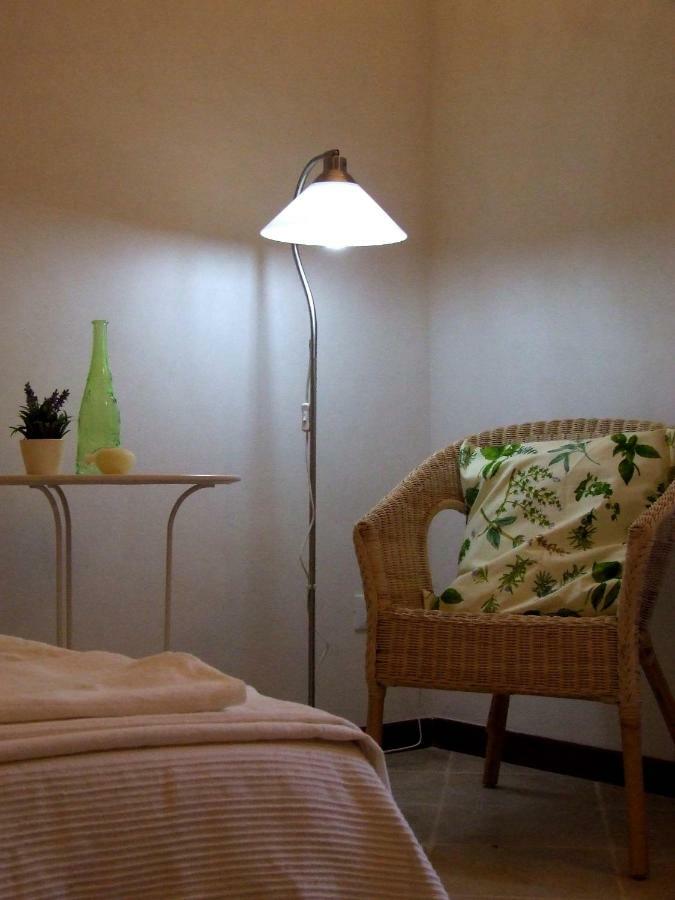 Il Giardino Di Viola Bed & Breakfast Ceglie Messapica Bagian luar foto